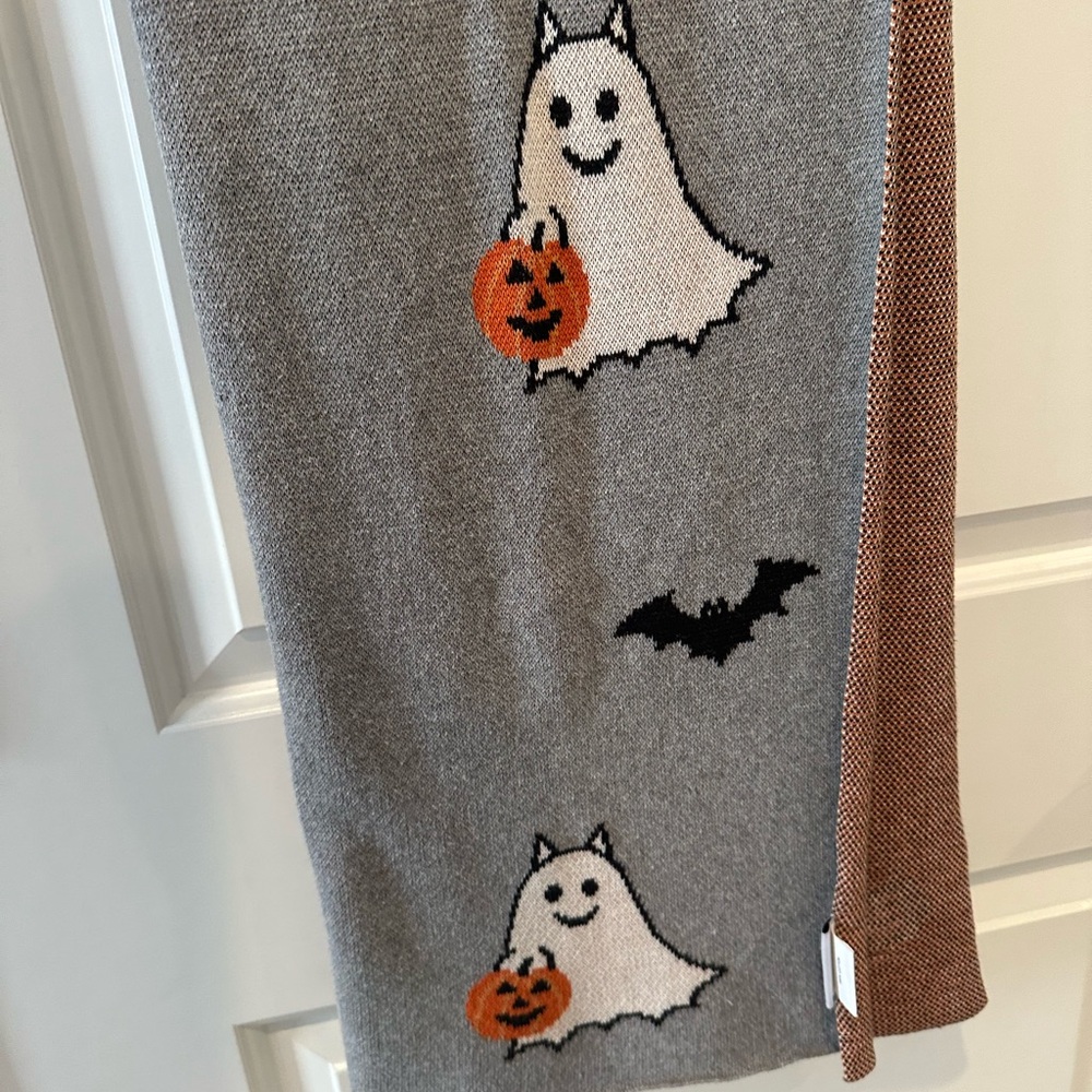 Gray Decorative Throw Blanket